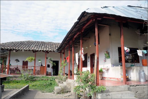 031 - huila. vereda la honda. gigante.jpg
