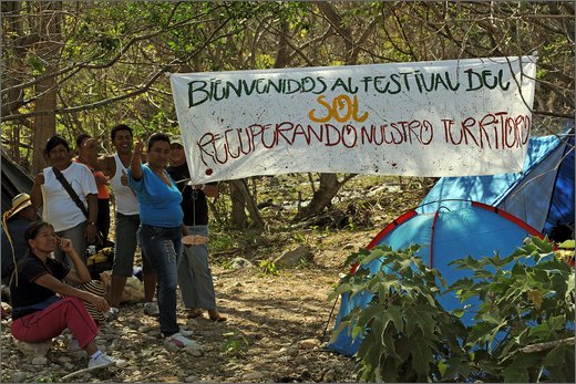 048 - huila.  el hobo. quebrada el pescador.  nell'accampamento.jpg