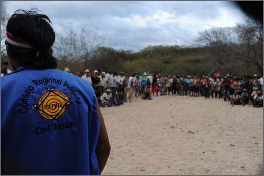 073 - huila.  el hobo. quebrada el pescador. assemblea generale all'accampamento. yovani.jpg