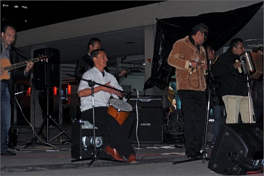 138- sinaltrainal 30 anni. la festa. gruppo di vallenato del collegio manuela beltran..jpg